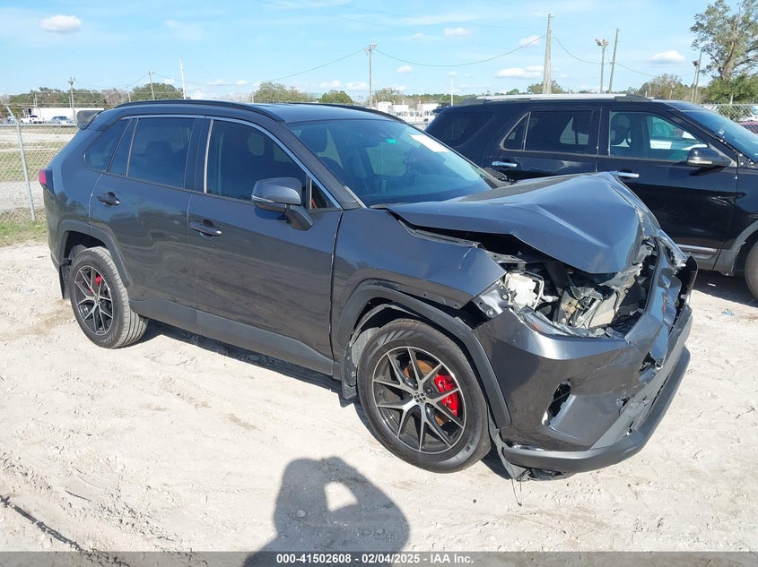 2021 TOYOTA RAV4  (VIN: 2T3W1RFV7MW117879)