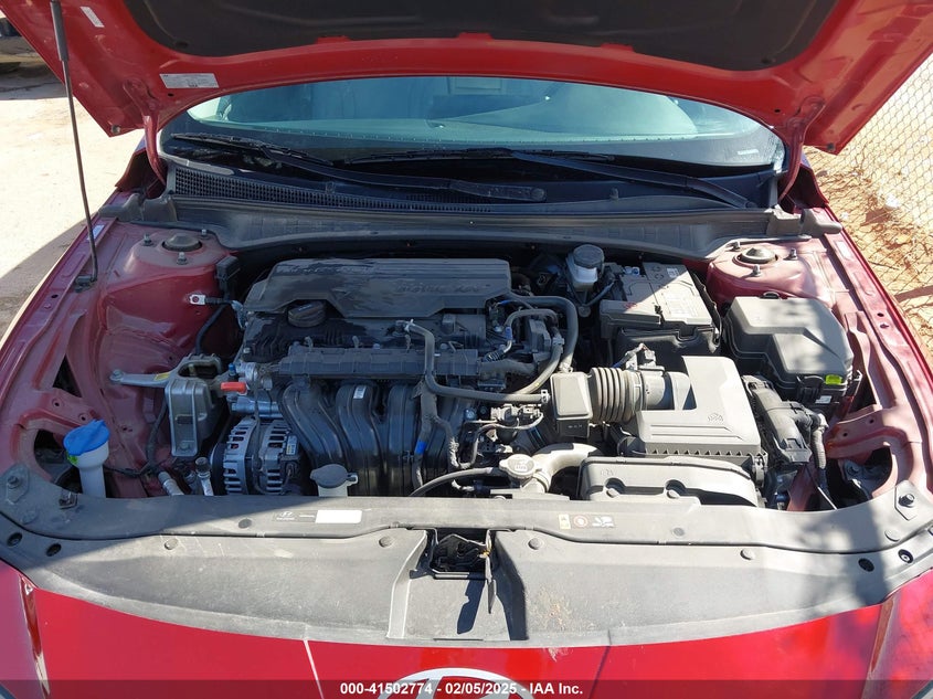 2024 HYUNDAI ELANTRA VIN: KMHLP4DG4RU742006