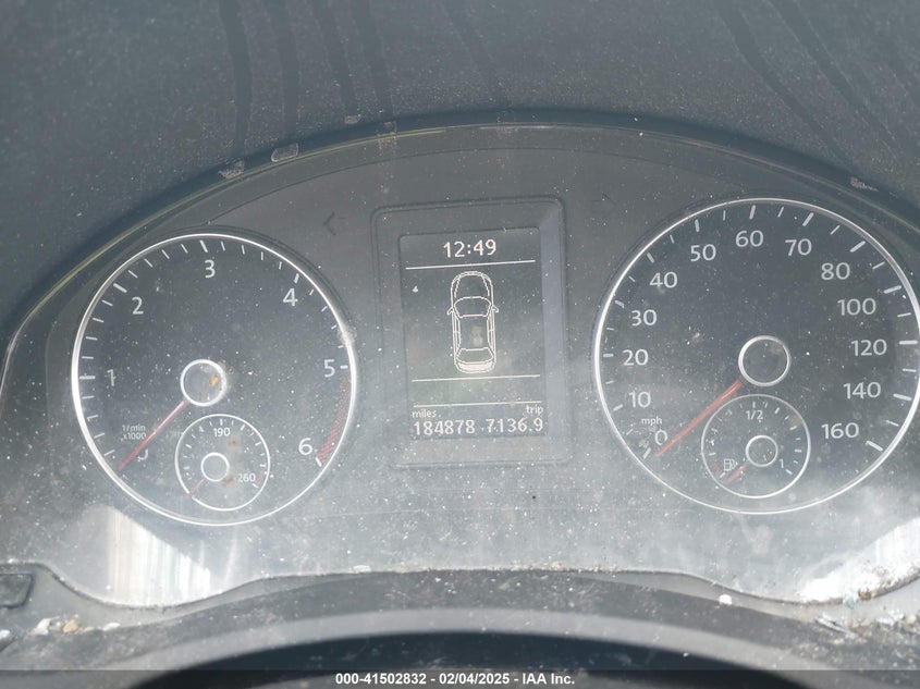 2010 VOLKSWAGEN JETTA VIN: 3VWRL7AJ1AM112560