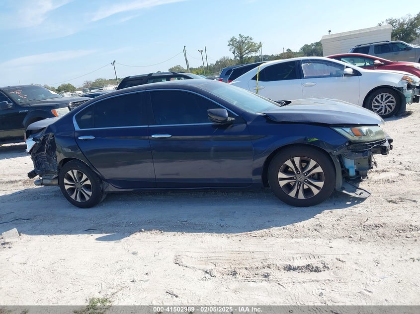 2015 HONDA ACCORD SEDAN VIN: 1HGCR2F34FA167935