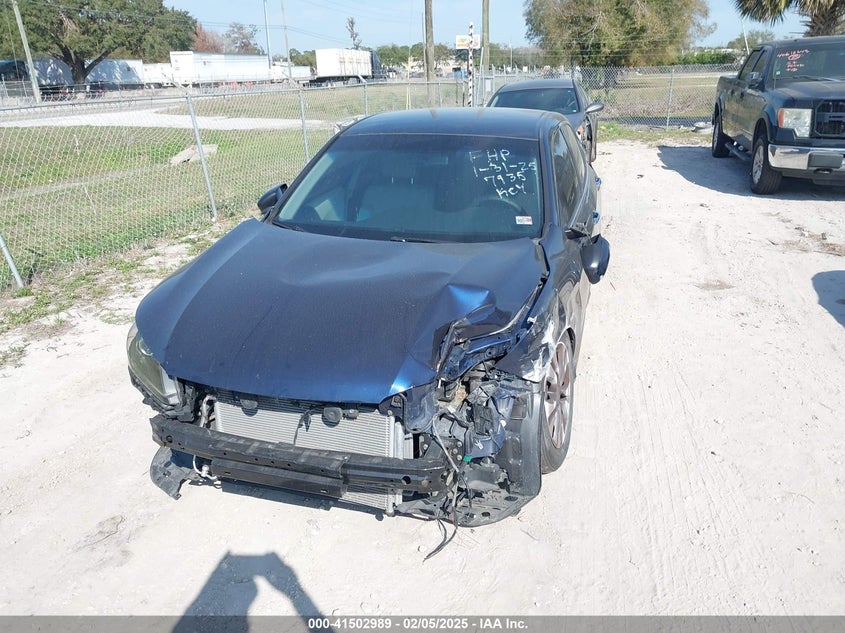 2015 HONDA ACCORD SEDAN VIN: 1HGCR2F34FA167935