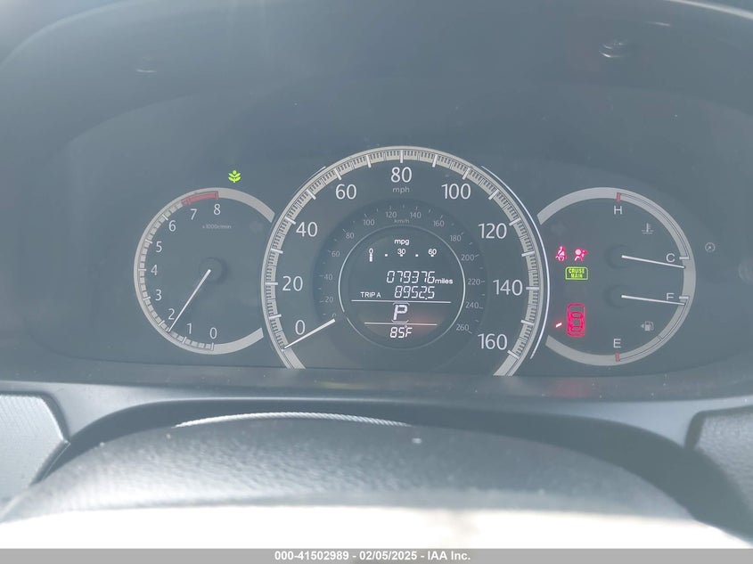 2015 HONDA ACCORD SEDAN VIN: 1HGCR2F34FA167935