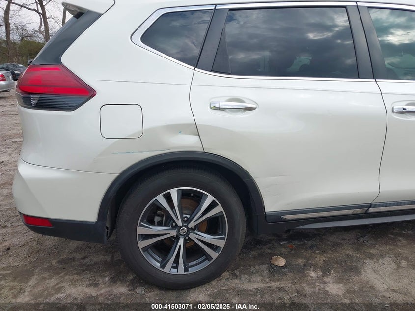 2017 NISSAN ROGUE SL - 5N1AT2MT2HC848981
