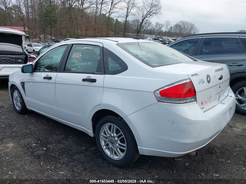 2008 FORD FOCUS VIN: 1FAHP35N18W152596
