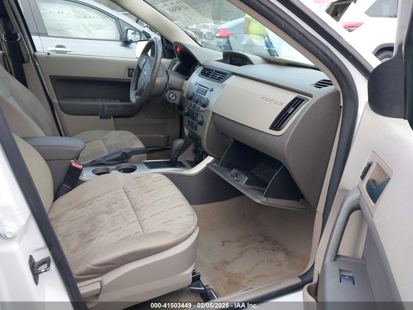 2008 FORD FOCUS VIN: 1FAHP35N18W152596