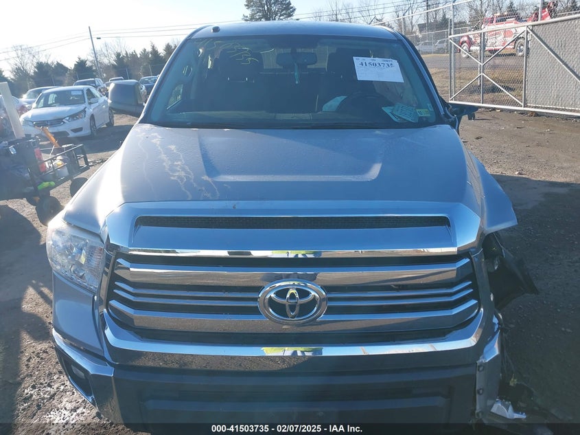 2017 TOYOTA TUNDRA SR5 5.7L V8 - 5TFDY5F11HX642737