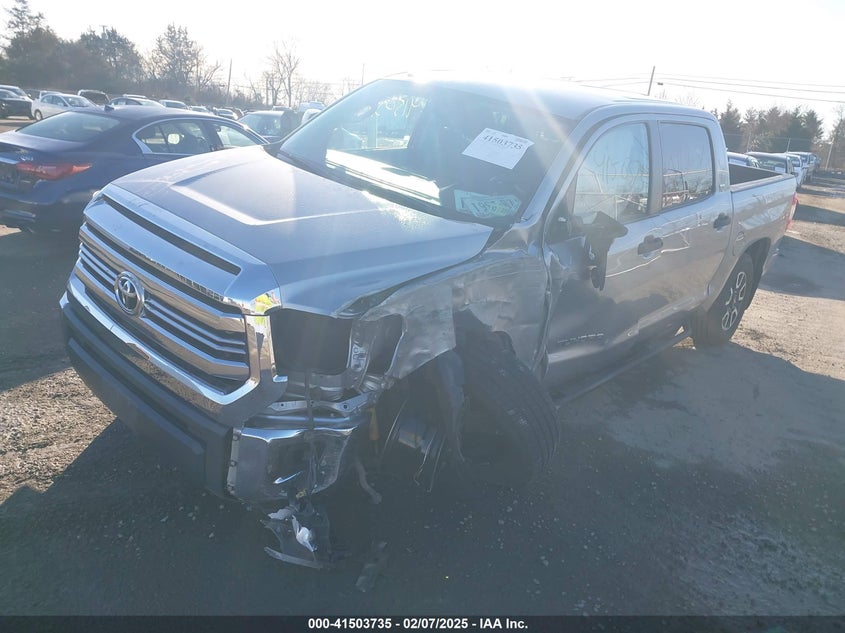 2017 TOYOTA TUNDRA SR5 5.7L V8 - 5TFDY5F11HX642737