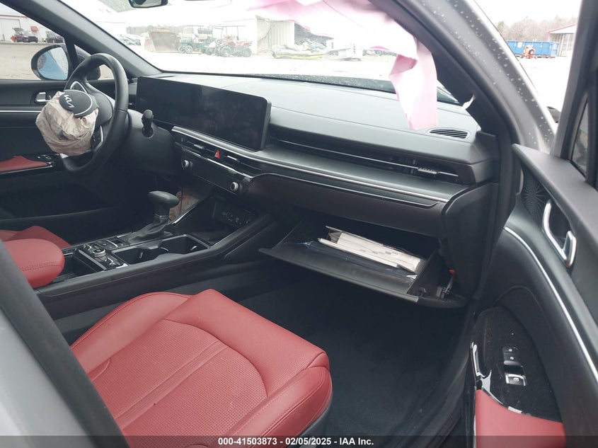 2025 KIA K5 VIN: KNAG64J75S5304492