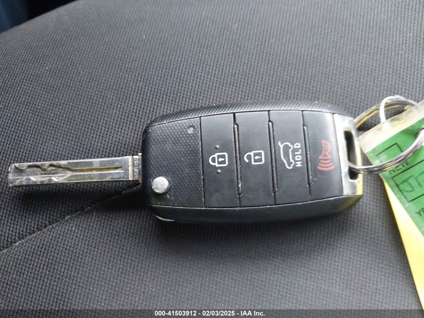 2014 KIA SOUL VIN: KNDJN2A24E7044910
