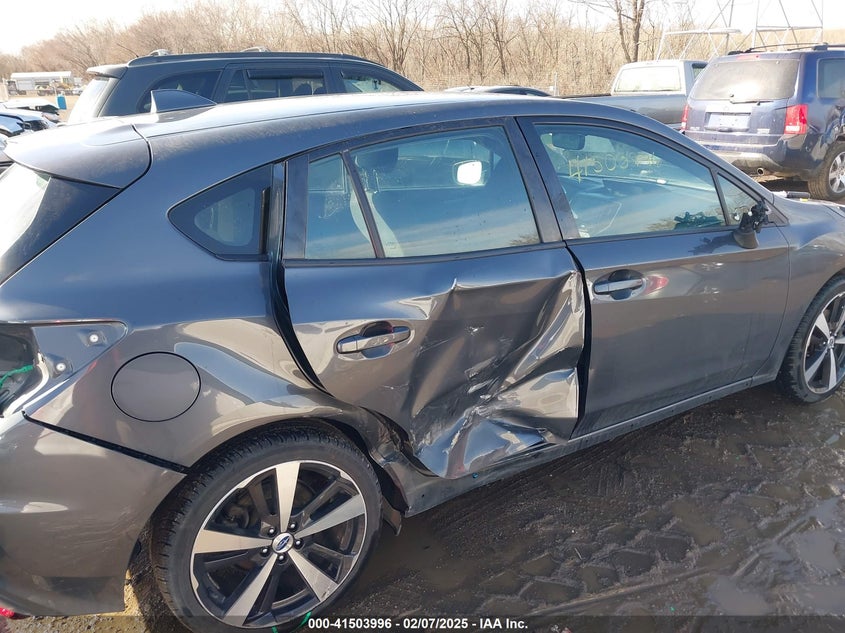 2018 SUBARU IMPREZA VIN: 4S3GTAK61J3702552