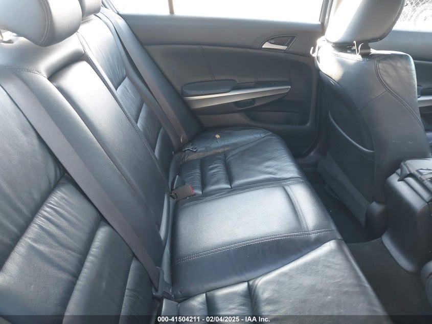 2008 HONDA ACCORD VIN: 1HGCP26808A115206