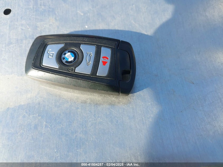 2017 BMW 320I VIN: WBA8A9C37HK620545 Lot: 41504257