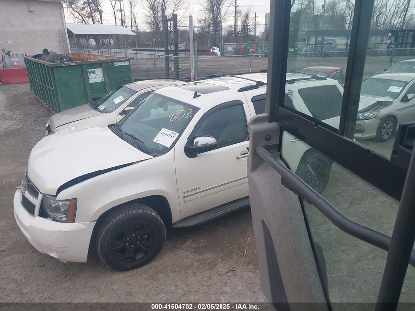2014 CHEVROLET TAHOE LTZ - 1GNSKCE07ER177099
