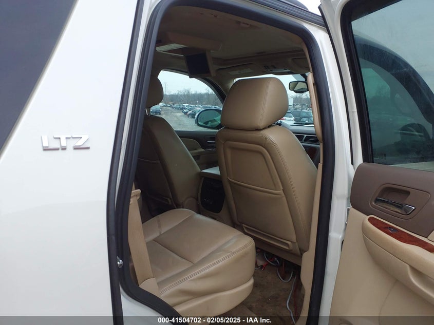 2014 CHEVROLET TAHOE LTZ - 1GNSKCE07ER177099