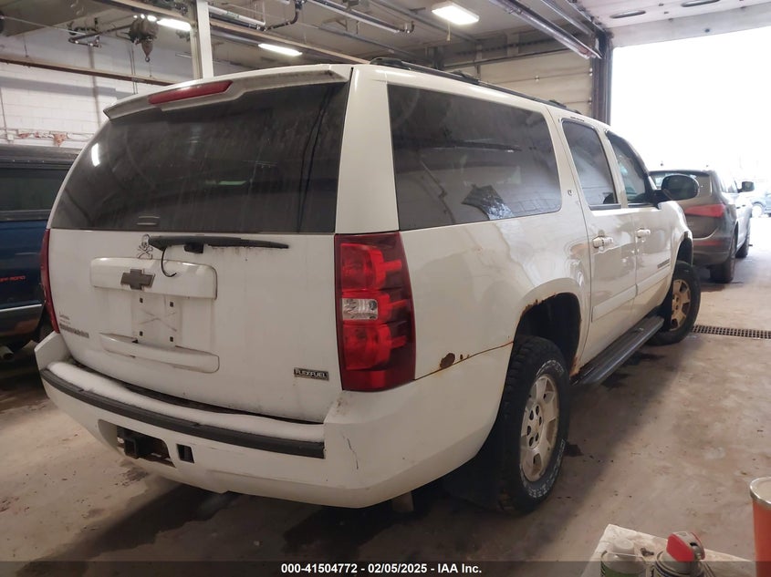 2007 CHEVROLET SUBURBAN VIN: 3GNFK16307G194179