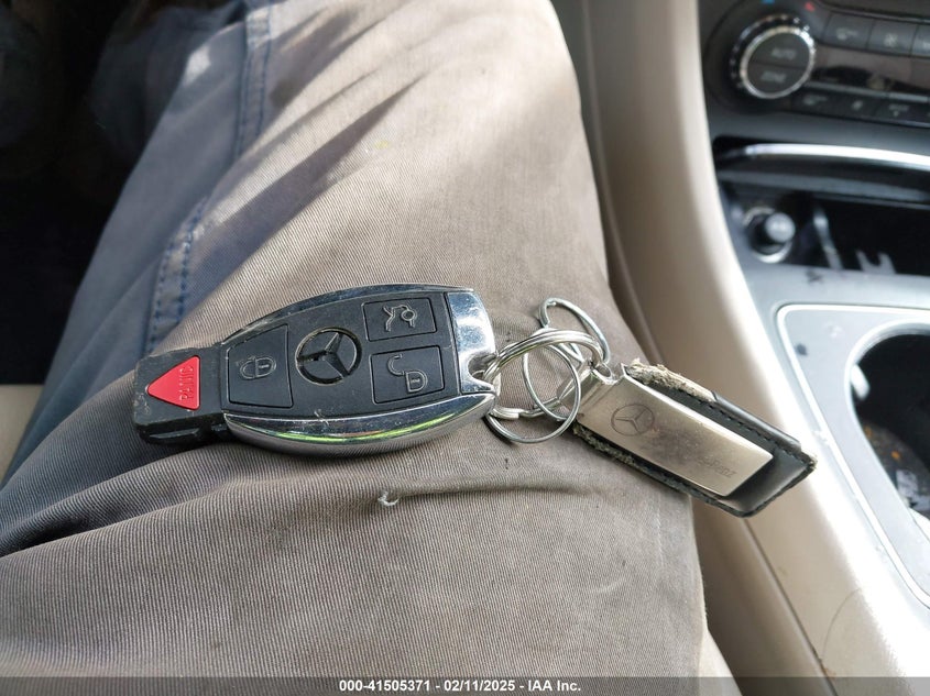 2018 MERCEDES-BENZ GLA 250 4MATIC - WDCTG4GB4JJ370798