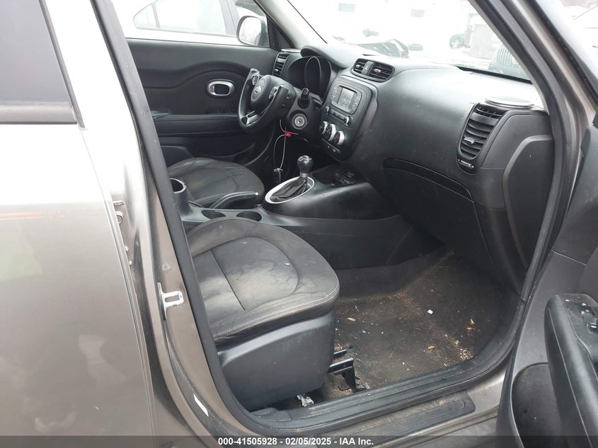 2015 KIA SOUL VIN: KNDJN2A22F7216451