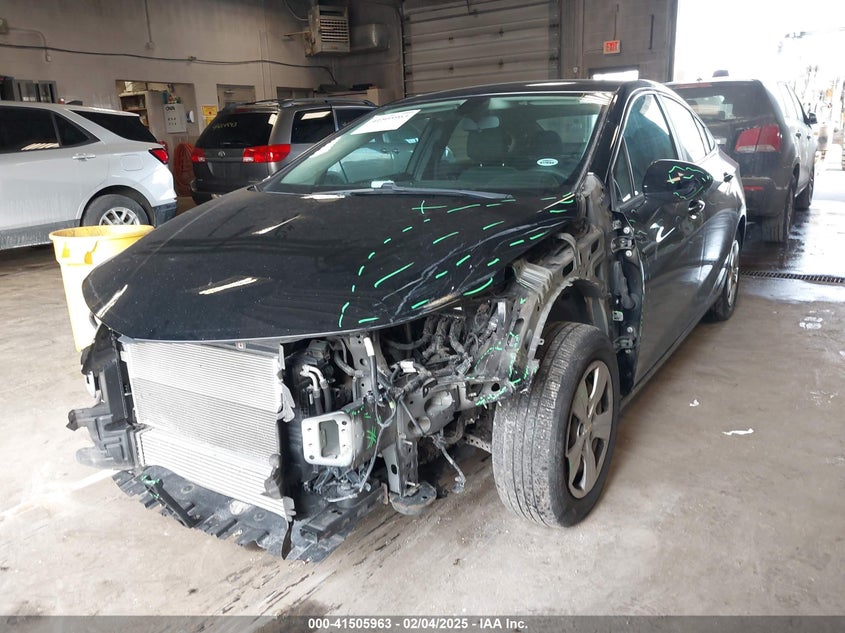 2017 CHEVROLET CRUZE VIN: 1G1BC5SM8H7114207