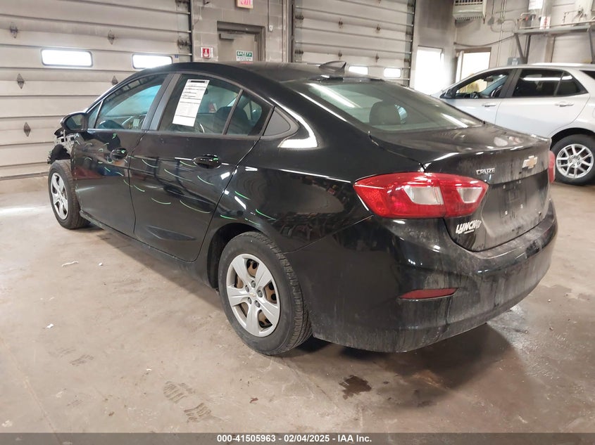 2017 CHEVROLET CRUZE VIN: 1G1BC5SM8H7114207