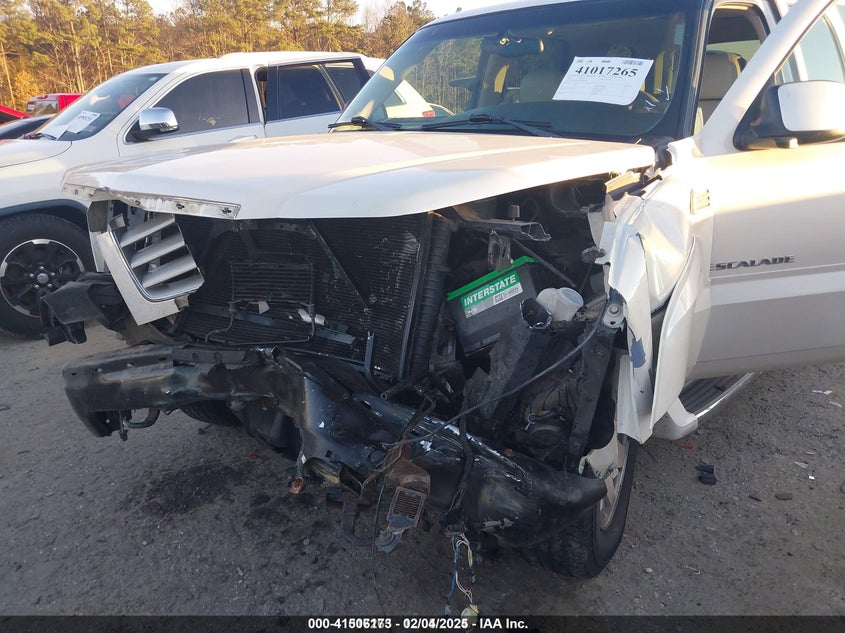 2002 Cadillac Escalade Standard VIN: 1GYEK63NX2R289746 Lot: 41506173