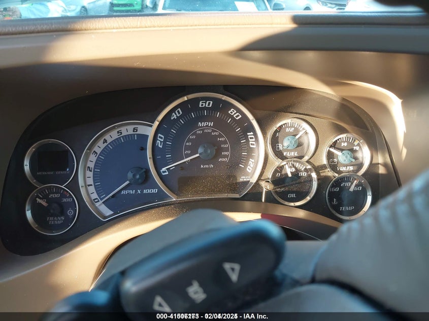 2002 Cadillac Escalade Standard VIN: 1GYEK63NX2R289746 Lot: 41506173