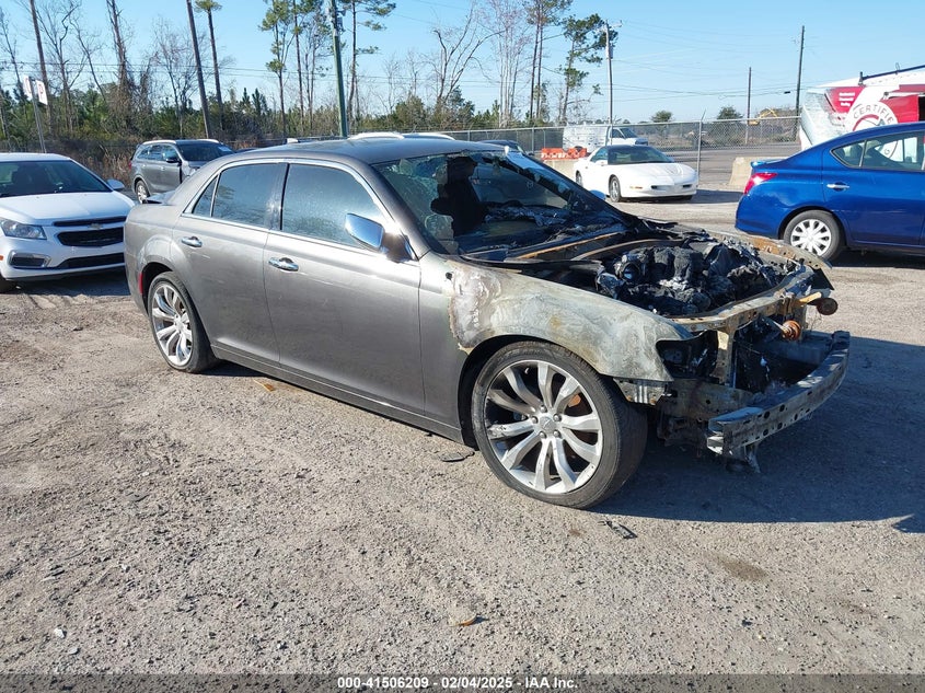Vin: 2c3ccaeg2jh129889, lot: 41996868, chrysler 300 limited 2018 img_1