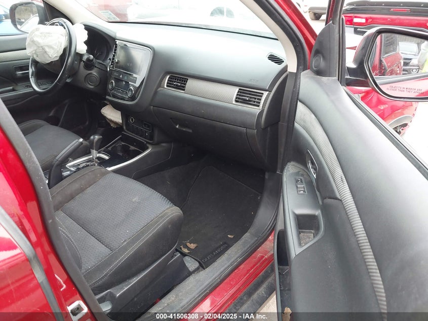 2018 MITSUBISHI OUTLANDER VIN: JA4AD3A30JZ041884