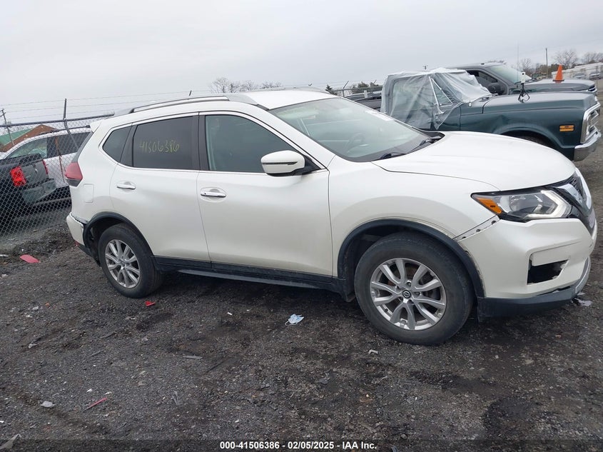 2018 NISSAN ROGUE SV - 5N1AT2MV8JC769371