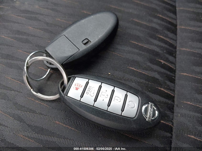 2018 NISSAN ROGUE SV - 5N1AT2MV8JC769371