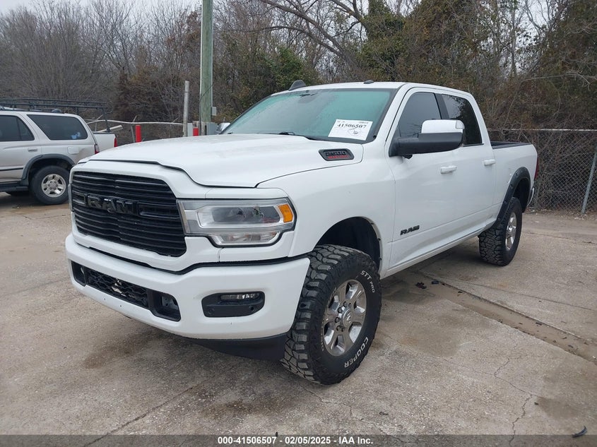 Vin: 3c6ur5dj7lg222856, lot: 41997166, ram 2500 big horn  4x4 6'4 box 20202