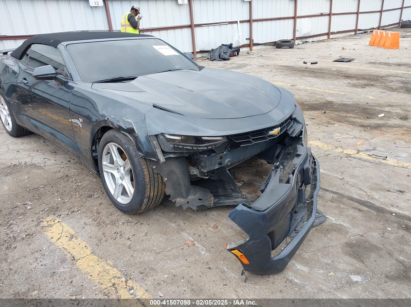 2020 CHEVROLET CAMARO VIN: 1G1FB3DS5L0105826
