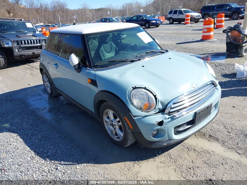 2013 MINI HARDTOP COOPER - WMWSU3C52DT547763