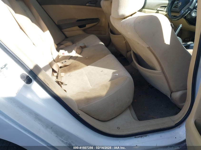 2008 HONDA ACCORD VIN: 1HGCP26428A034477