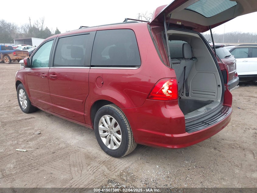 2012 VOLKSWAGEN ROUTAN VIN: 2C4RVABG1CR276366