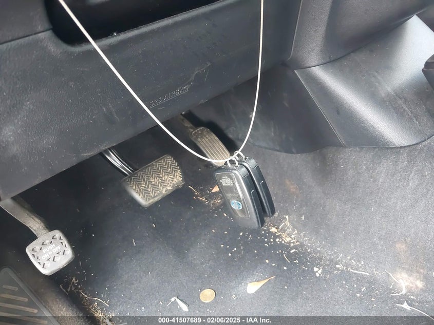 2017 TOYOTA PRIUS VIN: JTDKBRFU2H3052287