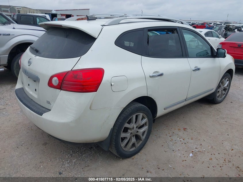 2013 NISSAN ROGUE VIN: JN8AS5MT5DW028920
