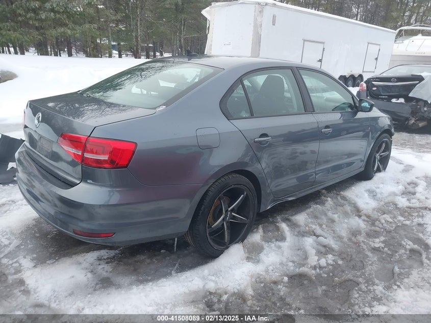 2015 VOLKSWAGEN JETTA VIN: 3VW2K7AJ0FM298653