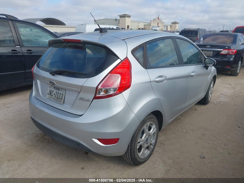 Vin: 3fadp4ejxfm191220, lot: 41999423, ford fiesta se 20154