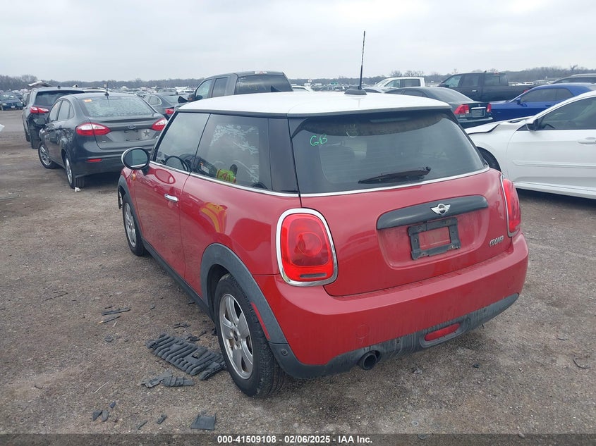 2016 MINI HARDTOP VIN: WMWXP5C50G3B14054