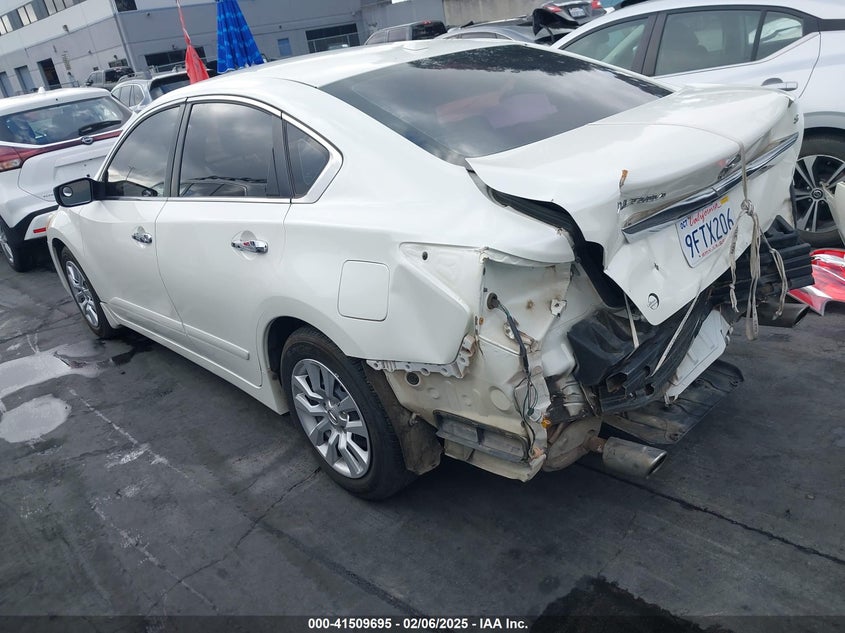 2015 NISSAN ALTIMA VIN: 1N4AL3APXFC412075
