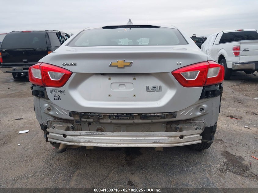 2017 CHEVROLET CRUZE LT AUTO - 3G1BE5SM7HS573515