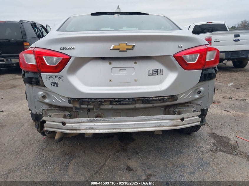 2017 CHEVROLET CRUZE LT AUTO - 3G1BE5SM7HS573515