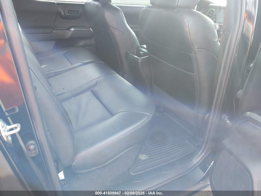 2020 TOYOTA TACOMA DOUBLE CAB/SR/SR5/TRD SPORT/TRD OFF ROAD/TRD PRO - 3TMCZ5AN9LM289584