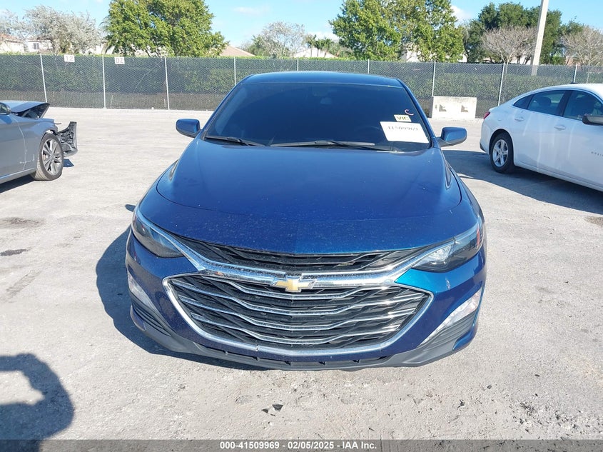 2019 CHEVROLET MALIBU VIN: 1G1ZD5ST4KF162481