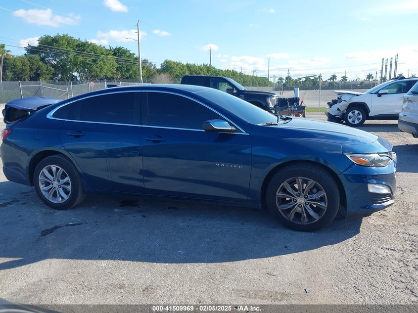 2019 CHEVROLET MALIBU VIN: 1G1ZD5ST4KF162481
