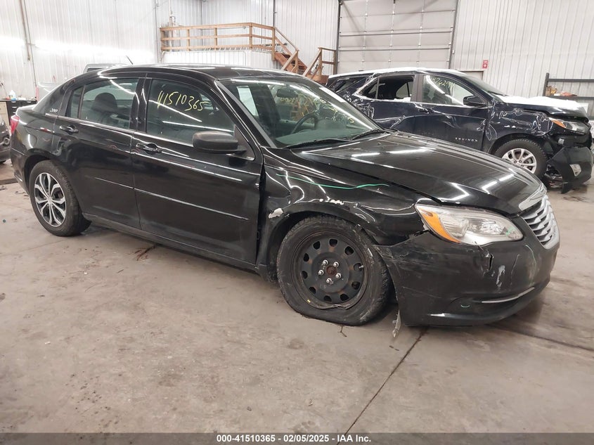 2014 CHRYSLER 200 VIN: 1C3CCBAB1EN238311