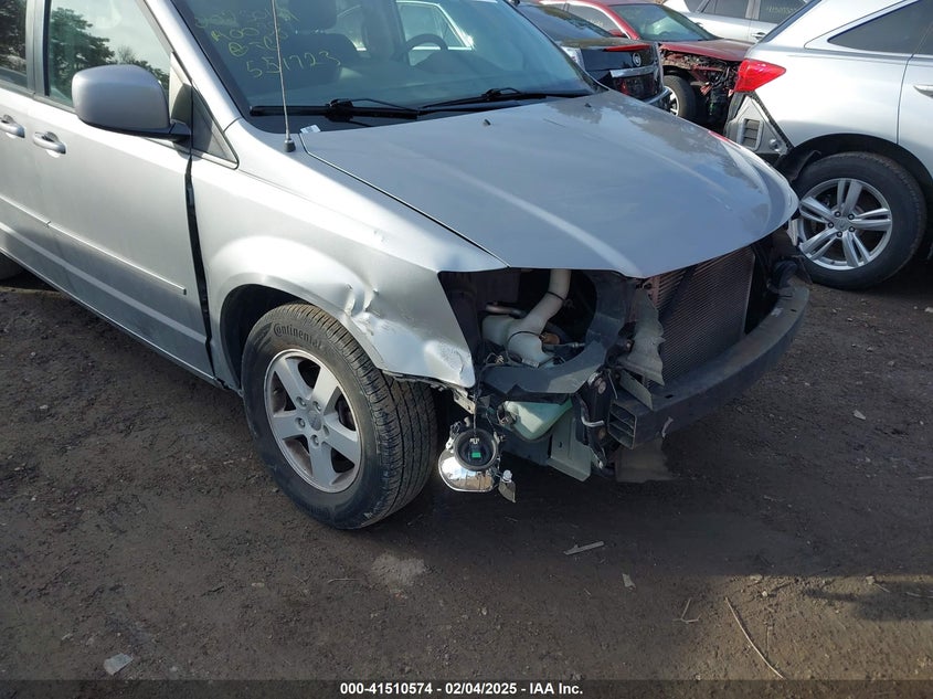 2013 DODGE GRAND CARAVAN SXT - 2C4RDGCG8DR551723