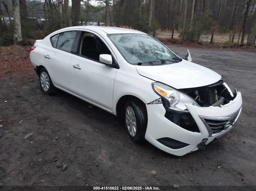 2016 Nissan Versa