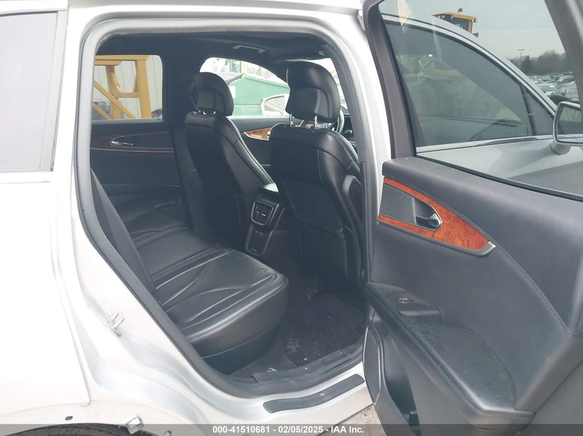 2016 LINCOLN MKX RESERVE - 2LMTJ8LR0GBL64107