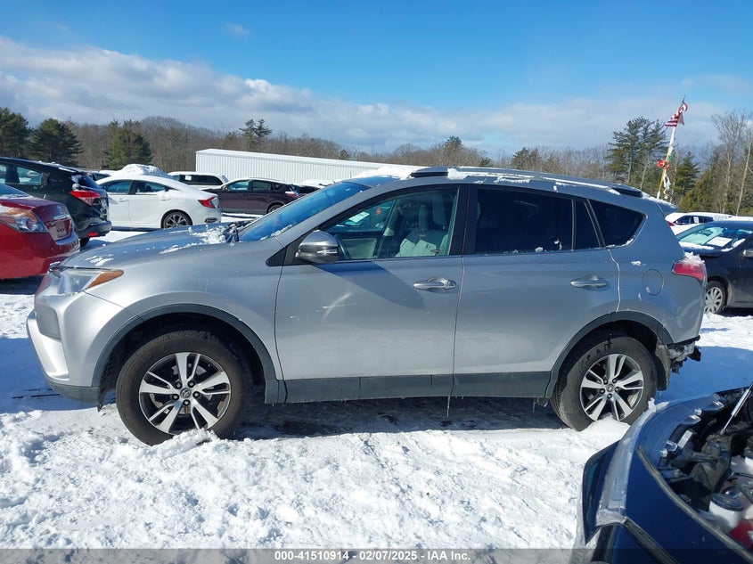 2016 TOYOTA RAV4 XLE - 2T3RFREV8GW427091